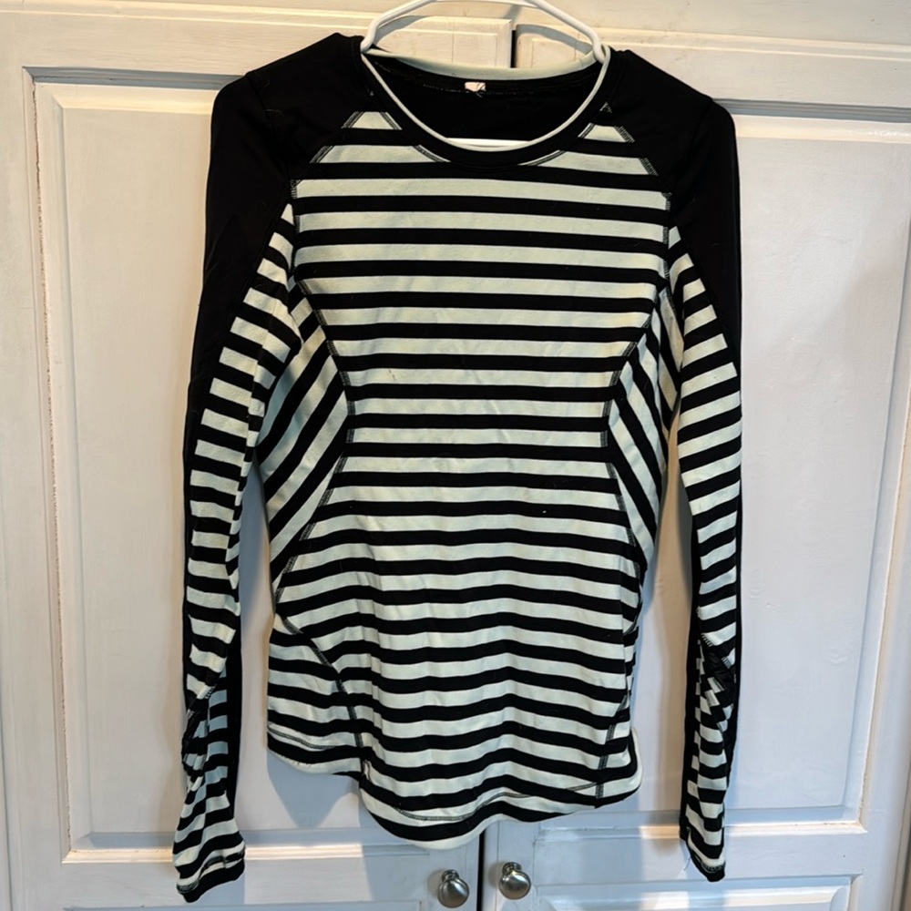 Lululemon long sleeve top